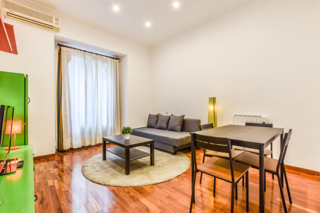Апартаменты Apartamento Puente De Segovia Мадрид Экстерьер фото