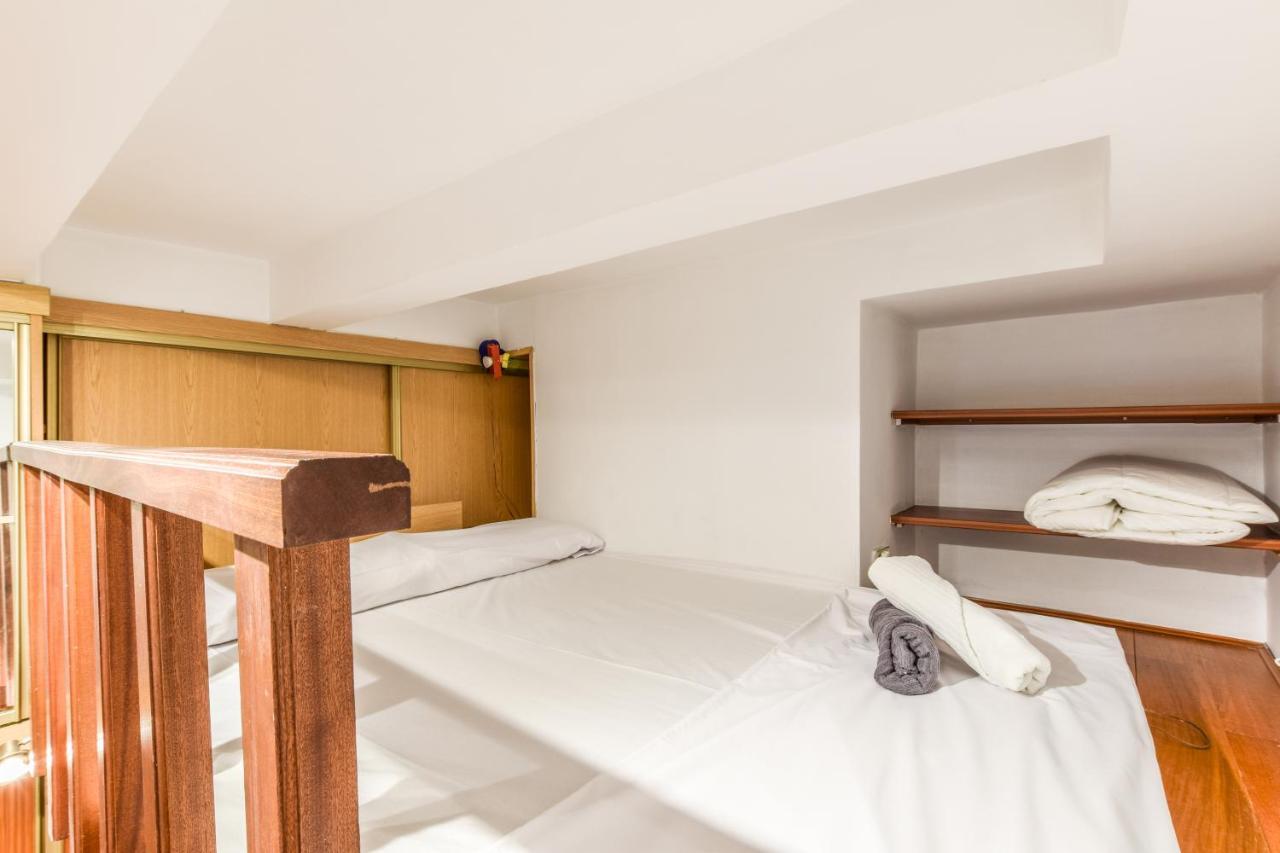 Апартаменты Apartamento Puente De Segovia Мадрид Экстерьер фото