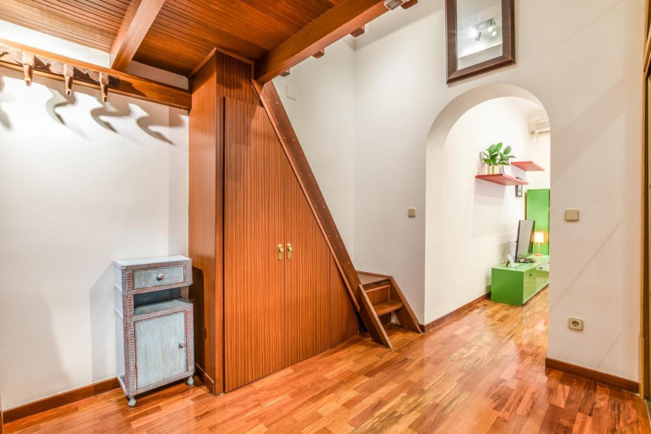 Апартаменты Apartamento Puente De Segovia Мадрид Экстерьер фото